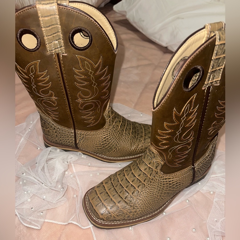 Cody James western boots for kids